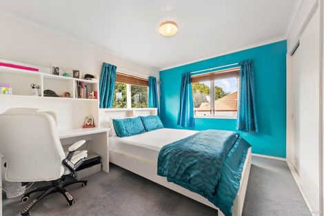 Photo of property in 9 Bickleigh Grove, New Lynn, Auckland, 0600