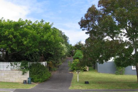 Photo of property in 16 Houston Place, Bayview, Auckland, 0629