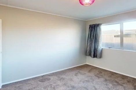 Photo of property in 17 Tainui Street, Castlecliff, Whanganui, 4501