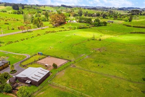 Photo of property in 388 Kahikatea Flat Road, Waitoki, Kaukapakapa, 0871
