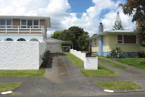 Photo of property in 5 Brentford Place, Manurewa, Auckland, 2102