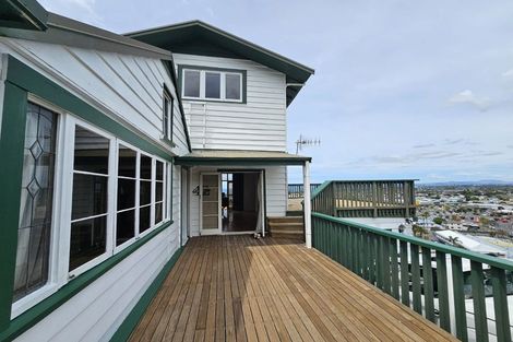 Photo of property in 42 Cameron Road, Bluff Hill, Napier, 4110