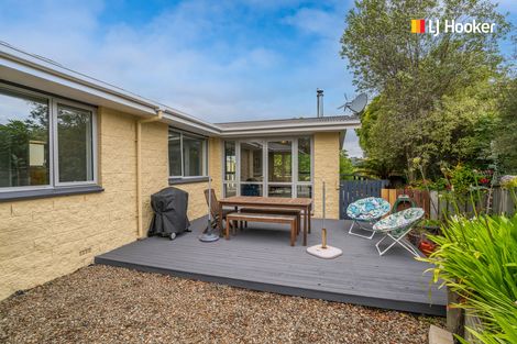 Photo of property in 38 Estuary Crescent, Fairfield, Dunedin, 9018