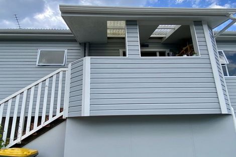 Photo of property in 52 Stillwater Crescent, Stillwater, Silverdale, 0993