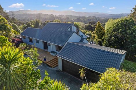 Photo of property in 11 North Way, Titirangi, Auckland, 0604