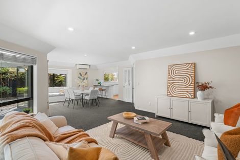 Photo of property in 2/155 Centaurus Road, Saint Martins, Christchurch, 8022