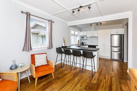 Photo of property in 7 Lyn Street, Lynmouth, New Plymouth, 4310