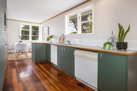 Photo of property in 15 Martin Street, Ranui, Porirua, 5024