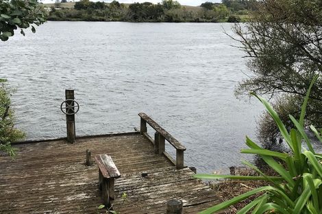 Photo of property in 220 Great South Road, Huntly, 3700