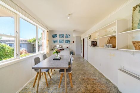 Photo of property in 30 Mccarthy Grove, Clouston Park, Upper Hutt, 5018