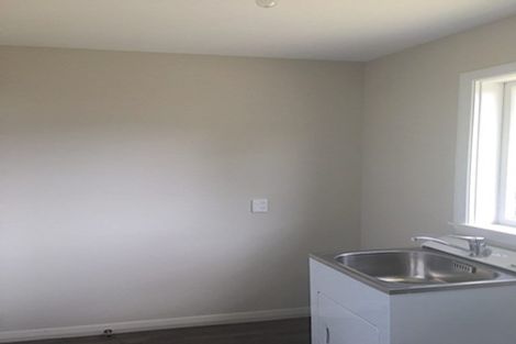 Photo of property in 50 Curletts Road, Sockburn, Christchurch, 8042