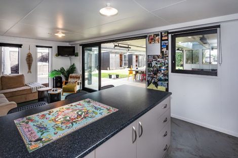 Photo of property in 314 Linton Crescent, Whangamata, 3620