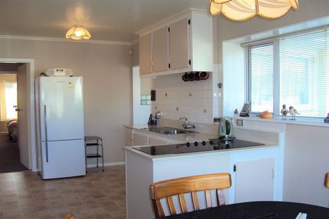 Photo of property in 58 Pembroke Street, Avondale, Christchurch, 8061