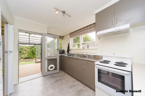 Photo of property in 20 Anaru Place, Awapuni, Palmerston North, 4412