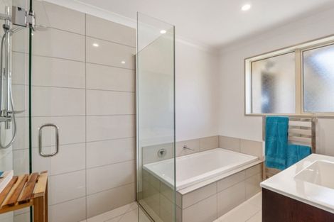 Photo of property in 2 Binyon Place, Rolleston, 7614