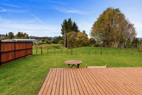 Photo of property in 28 Ward Road, Hamurana, 3097