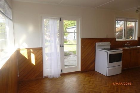 Photo of property in 22 Airdrie Road, Ranui, Auckland, 0612