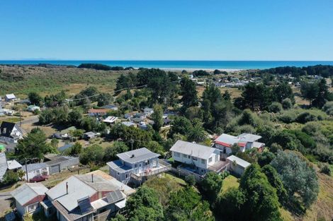 Photo of property in 7 Muritai Terrace, Hokio Beach, Levin, 5571