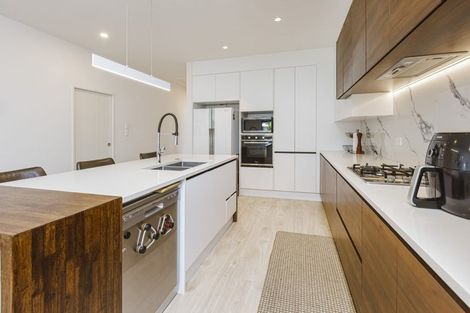 Photo of property in 8 Rapoi Lane, Karaka, Papakura, 2113