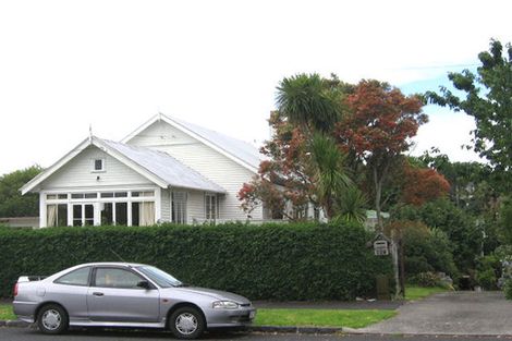 Photo of property in 32a Shackleton Road, Mount Eden, Auckland, 1024