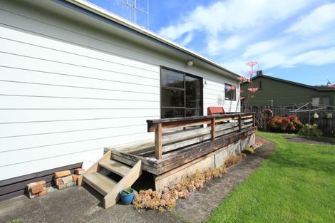 Photo of property in 1a Sunshine Rise, Raglan, 3225