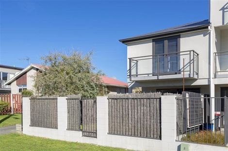 Photo of property in 9/28 Southampton Street, Sydenham, Christchurch, 8023