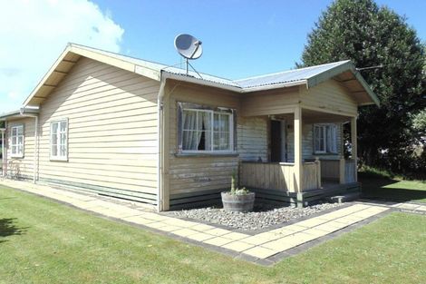 Photo of property in 22 Whittaker Street, Shannon, 4821