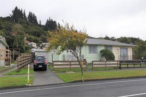 Photo of property in 291a Wellington Road, Wainuiomata, Lower Hutt, 5014