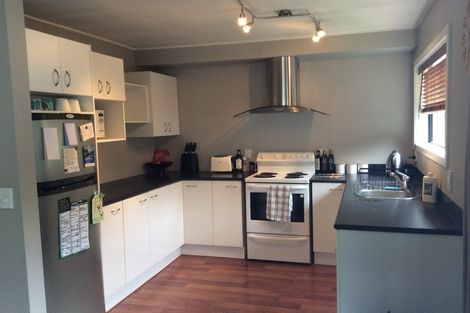 Photo of property in 6a Watts Road, Fernhill, Queenstown, 9300