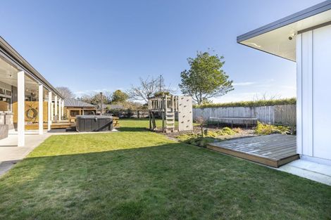 Photo of property in 533a Manutahi Road, Lepperton, New Plymouth, 4373
