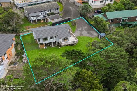 Photo of property in 2/3 Miriam Corban Heights, Henderson, Auckland, 0612