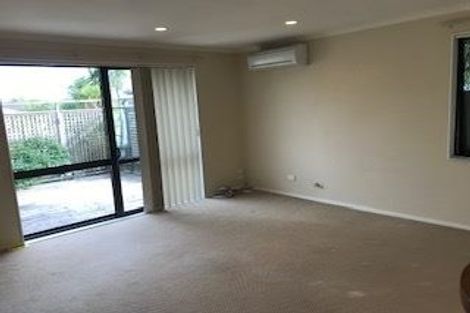 Photo of property in 9 Louvain Place, Greenhithe, Auckland, 0632