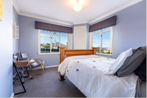 Photo of property in 19 Oakland Street, Andersons Bay, Dunedin, 9013