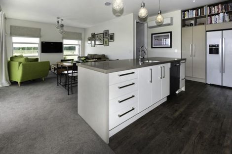 Photo of property in 26 Whitcombe Place, Darfield, 7571