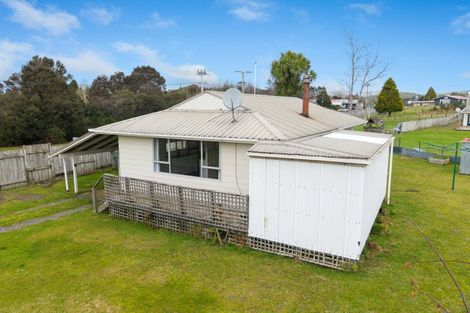 Photo of property in 2 Ranfurly Terrace, Raetihi, 4632