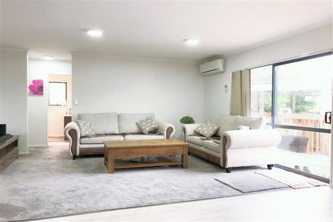 Photo of property in 162c Henderson Valley Road, Henderson, Auckland, 0612