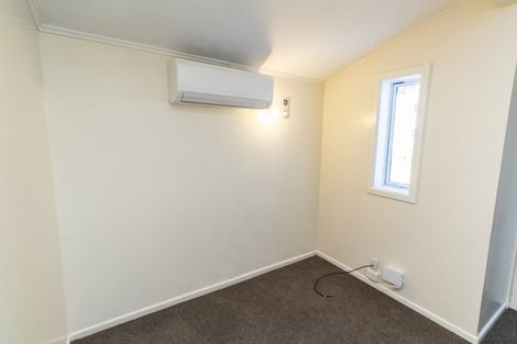 Photo of property in 136 Raroa Road, Aro Valley, Wellington, 6012
