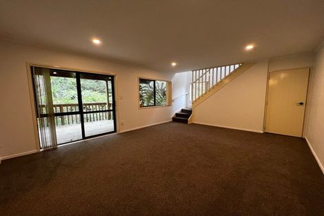Photo of property in 45 Condor Place, Unsworth Heights, Auckland, 0632