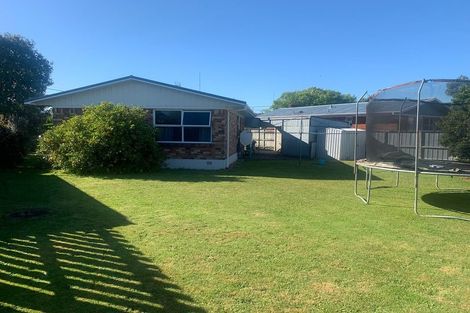 Photo of property in 60 English Street, St Andrews, Hamilton, 3200