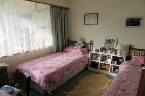 Photo of property in 2 Gorge Road, Waimate, 7924