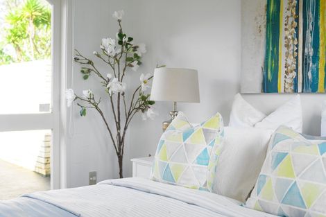 Photo of property in 28 Matuhi Rise, Henderson, Auckland, 0612