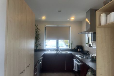 Photo of property in 27/22 Northcross Drive, Oteha, Auckland, 0632