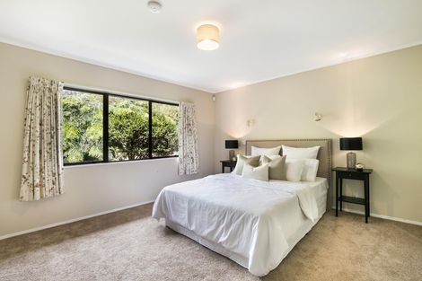 Photo of property in 24 Jack Paterson Road, Opaheke, Papakura, 2584