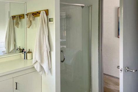 Photo of property in 25 Valley Road, Pukekohe, 2120