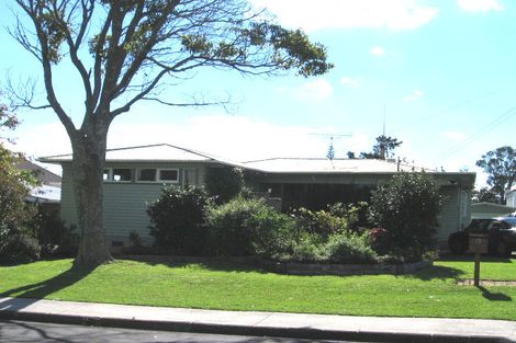 Photo of property in 12 Richard Avenue, Bucklands Beach, Auckland, 2014