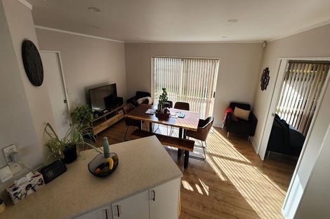 Photo of property in 42 Sheriff Place, Randwick Park, Auckland, 2105