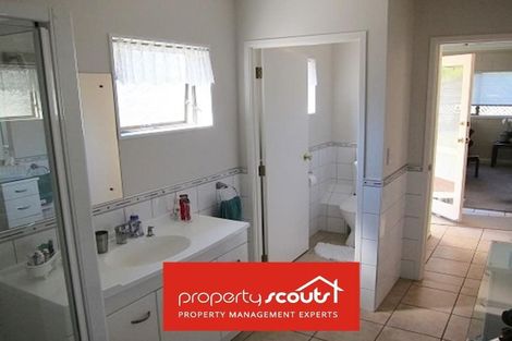 Photo of property in 18 Tatyana Place, Massey, Auckland, 0614
