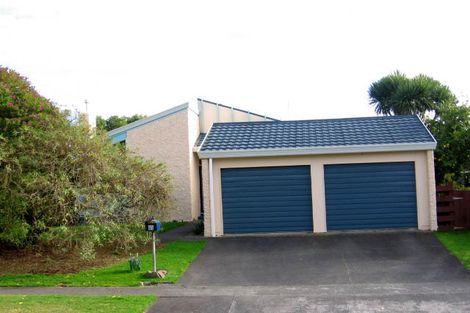 Photo of property in 51 Buick Crescent, Awapuni, Palmerston North, 4412