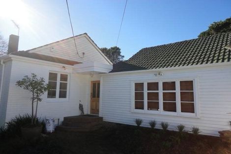 Photo of property in 40 Belle Vue Avenue, Northcote Point, Auckland, 0627