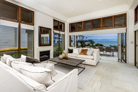 Photo of property in 3a Holiday Road, Milford, Auckland, 0620